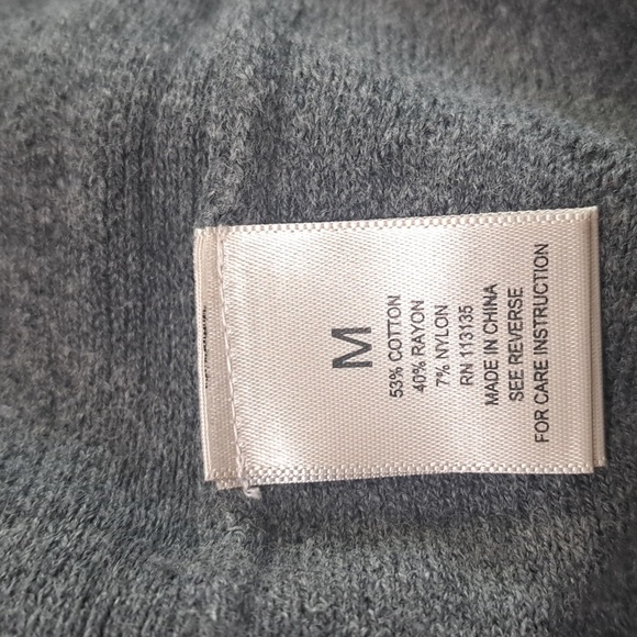 Leo & Nicole Gray Polka Dot Sweater Pullover Size Medium - Picture 5 of 7